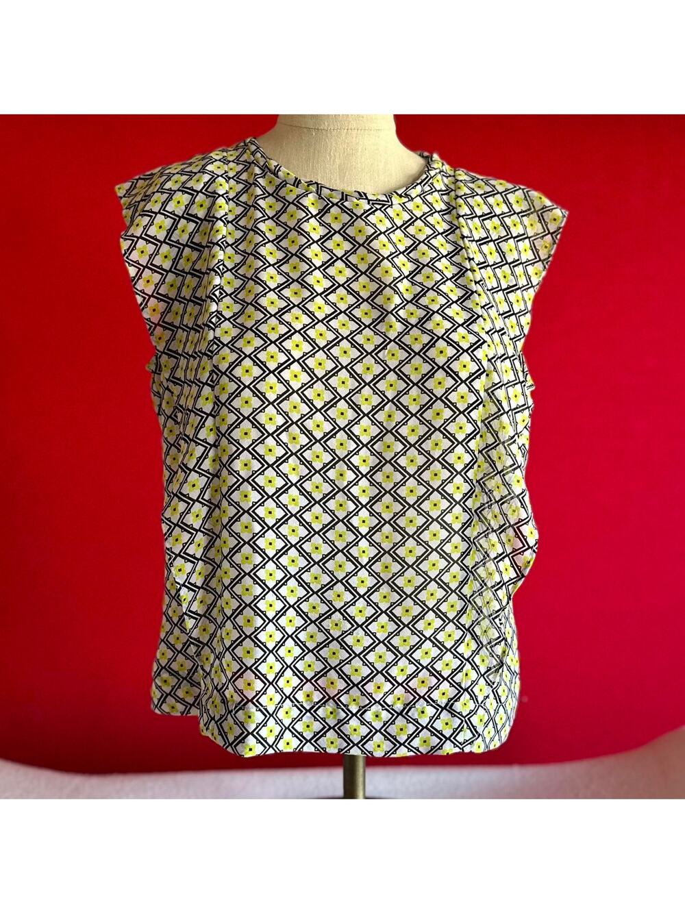 Womens Shirt Size Large Yellow Black Floral Geometric Business Casual Office - Picture 1 of 8